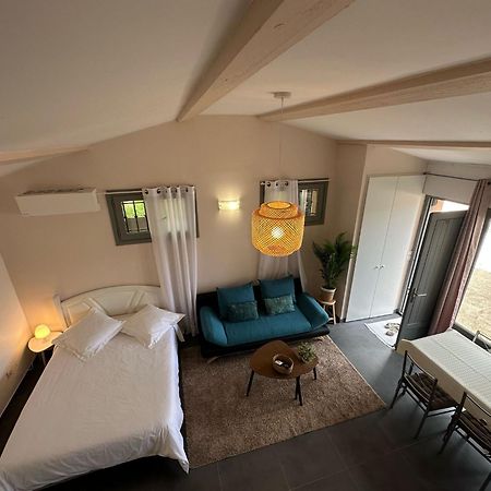 Studio Calme Et Agreable Avec Acces Jardin Partage Le Bar-sur-Loup Buitenkant foto
